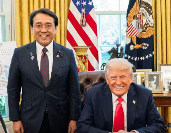 美港通证券 日本赴美谈判代表：得知特朗普将参与谈判时，我和其他官员都穿着睡衣